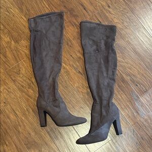 Elegant Brown Over-the-Knee Boots